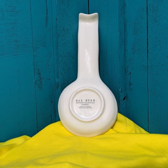 Heart - Rae Dunn - Spoon Rest - 0064 - Picture 2 of 2